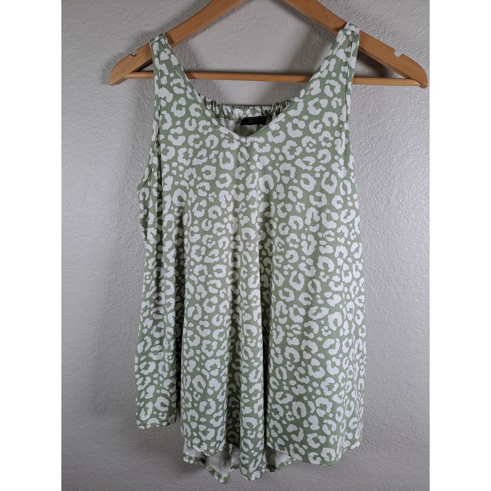 First Love Sage Green Leopard Print TankTop Plus Sz 1X V-Neck Sleeveless FL1055X